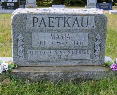 Paetkau, Maria