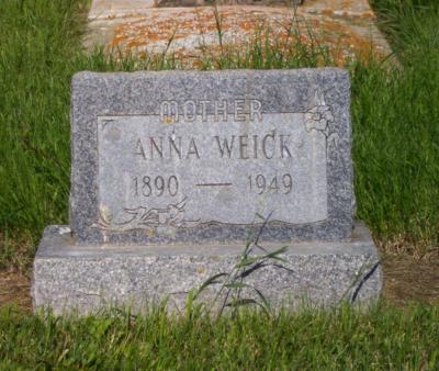 Weick, Anna