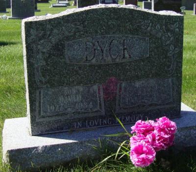 Dyck-Sara